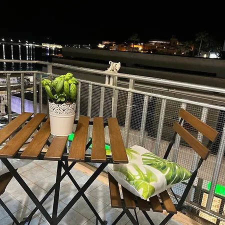 Casa Lucia Apartment *